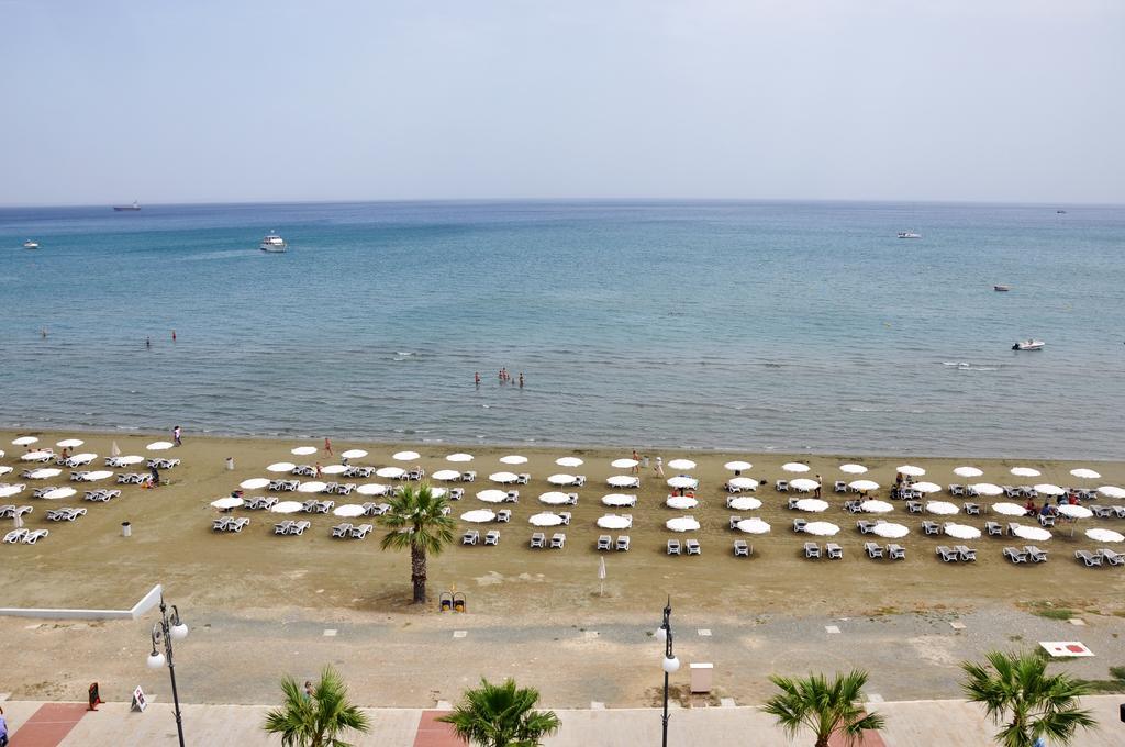 Zodiac Hotel Apartments Larnaca Luaran gambar