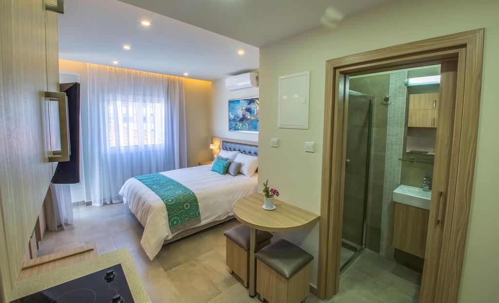 Zodiac Hotel Apartments Larnaca Luaran gambar