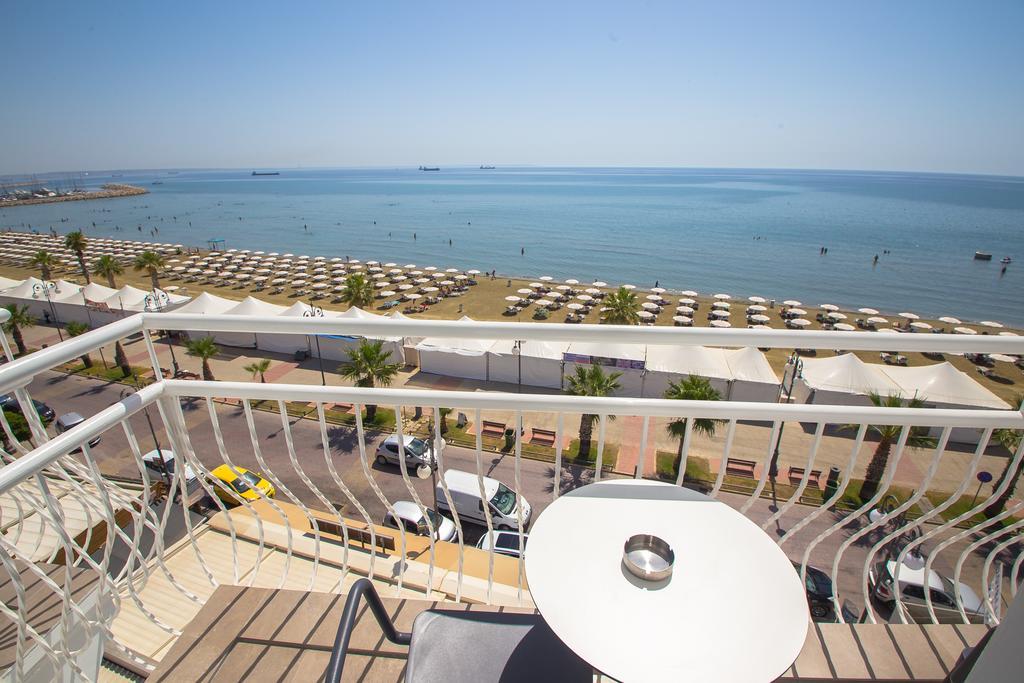 Zodiac Hotel Apartments Larnaca Luaran gambar